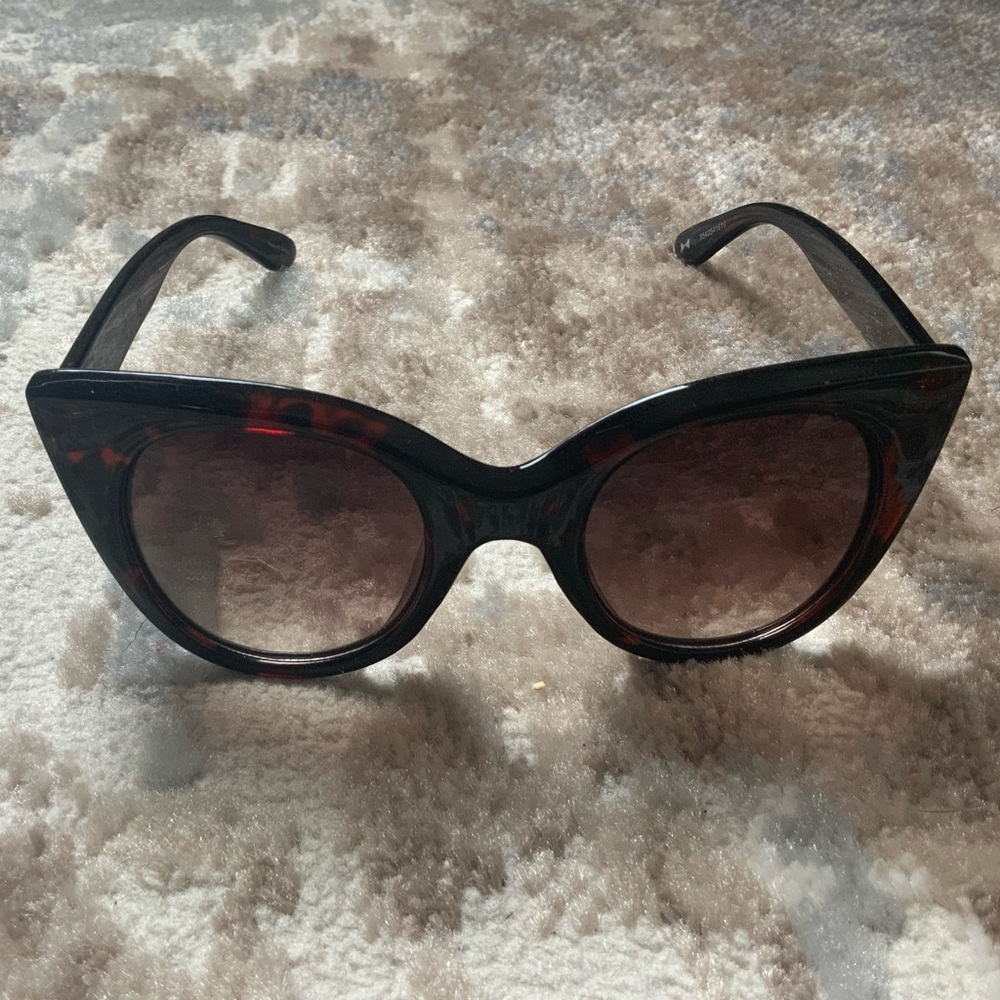 Cat Eye Sun Glasses